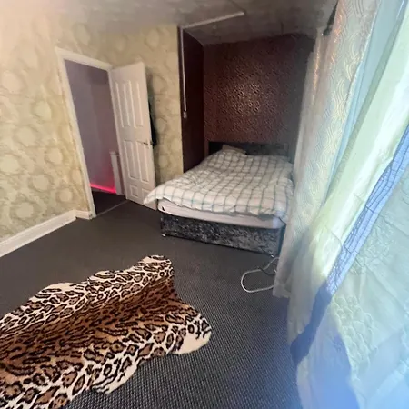 Casa De Munca Leeds (West Yorkshire)